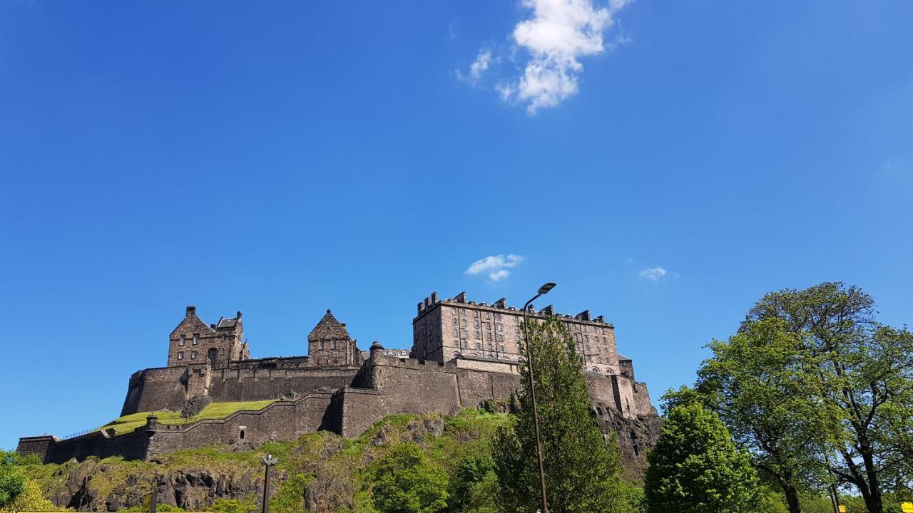 Stylish Central Edinburgh Apartment ภายนอก รูปภาพ